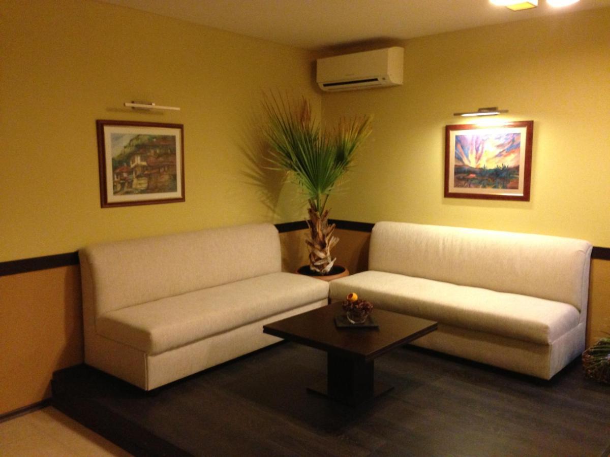 Park Hotel Stratesh Lovech Dış mekan fotoğraf